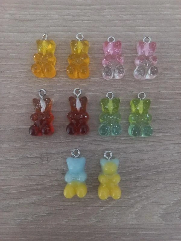 Lot De Pendentifs "Ourson" En Résine